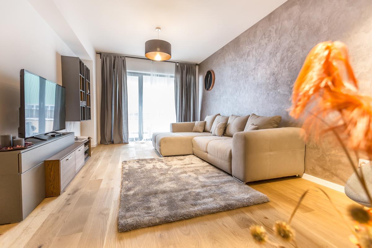 Cosmopolit Booking Brasov Bagian luar foto