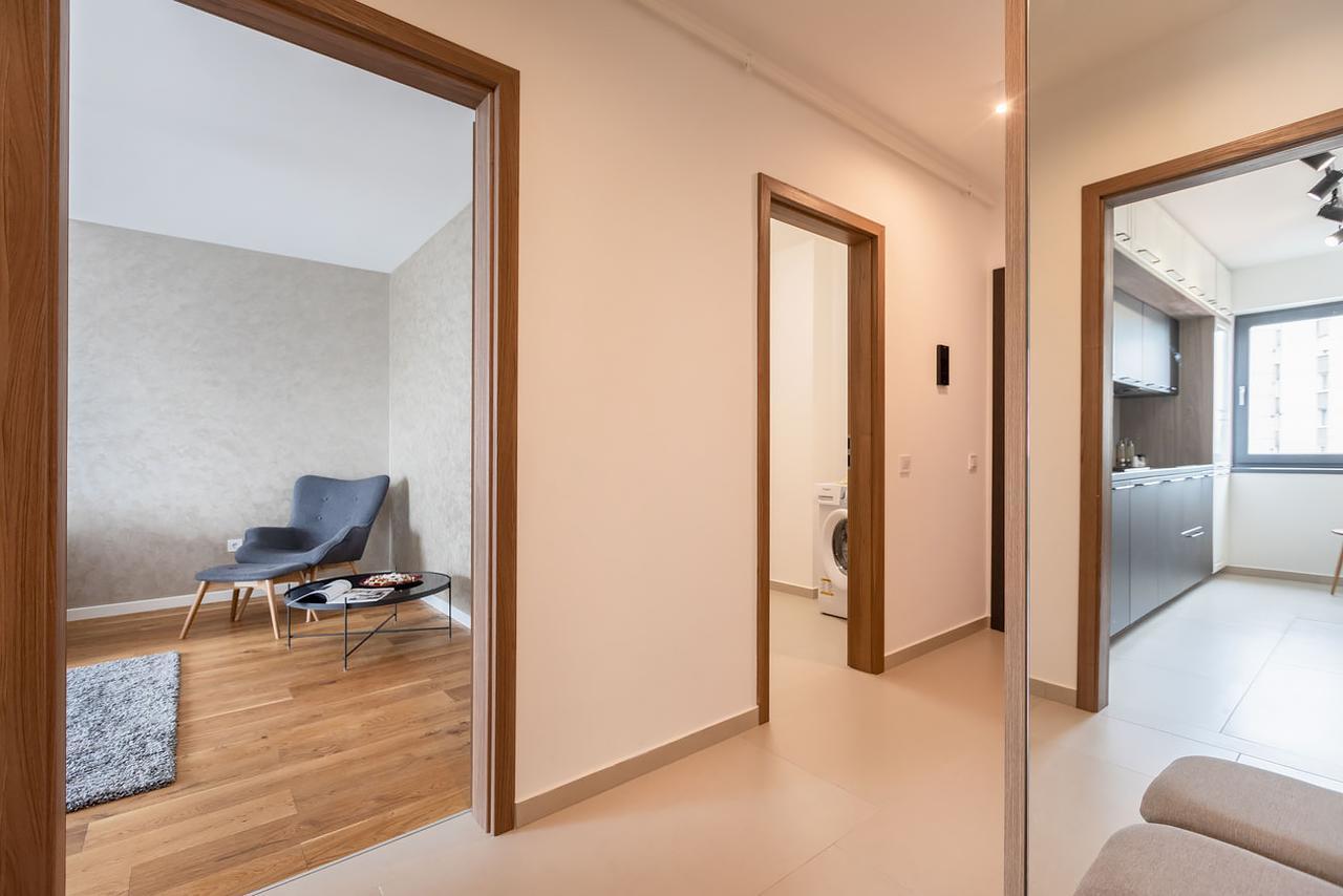 Cosmopolit Booking Brasov Bagian luar foto